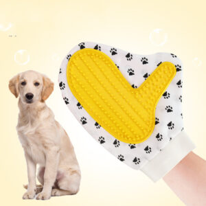 Pet Grooming Glove Brush – Gentle Deshedding & Massaging Tool